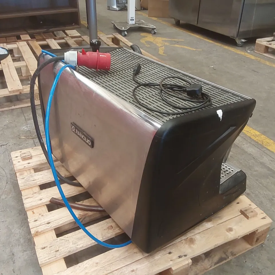 RANCILIO CLASSE 7 2 GROUP COMMERCIAL COFFEE MACHINE WITH ISTEAM