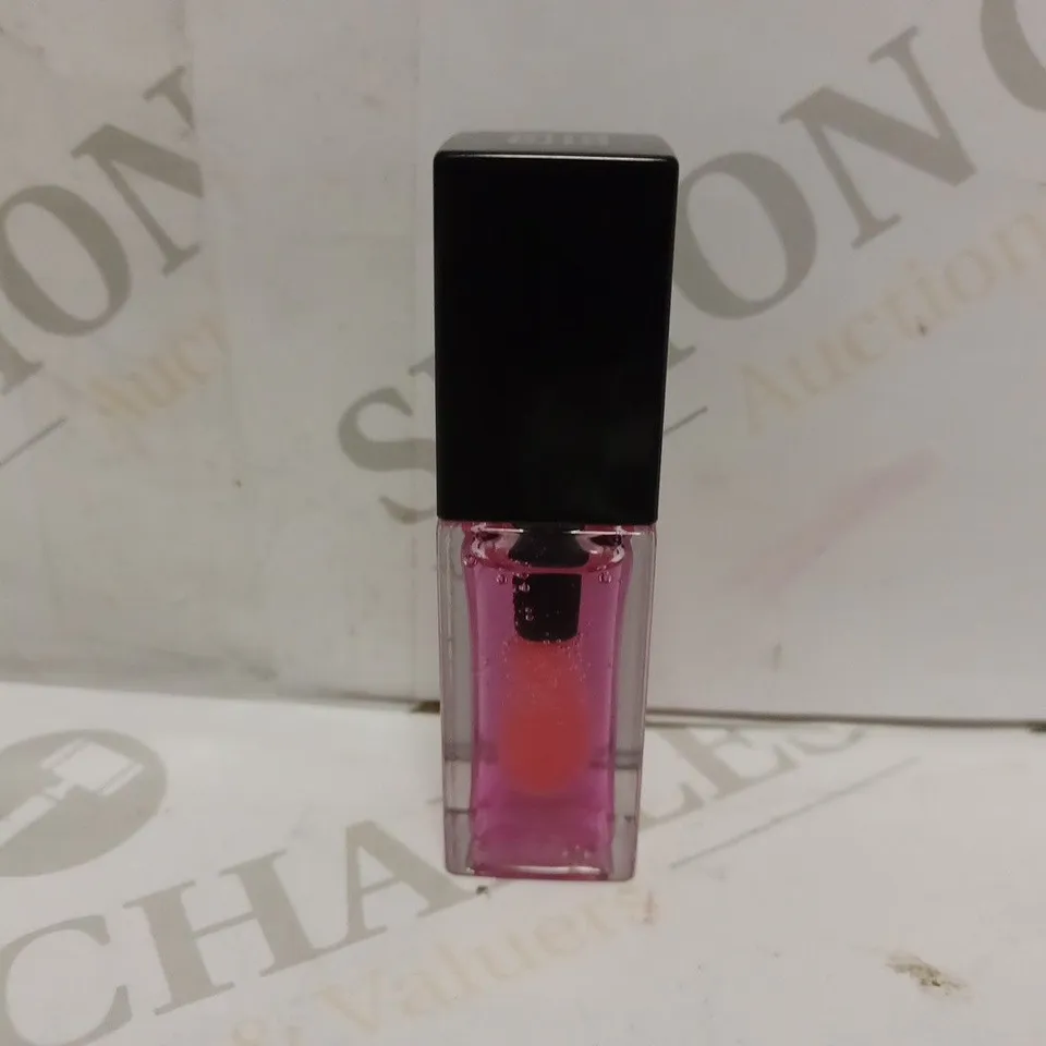 LOT OF APPROXIMATELY 16 GIVENCHY 01 FUCHSIA INK LIP OILS