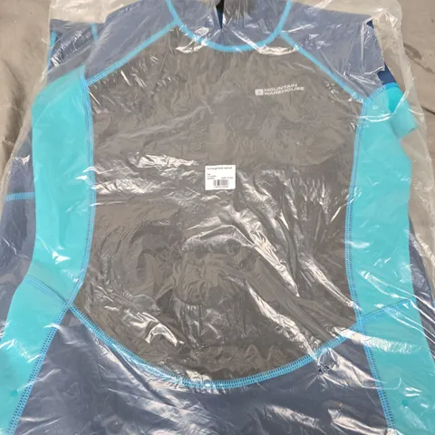 MOUNTAIN WAREHOUSE FULL LENTH KIDS WET SUIT SIZE 13YEARS 