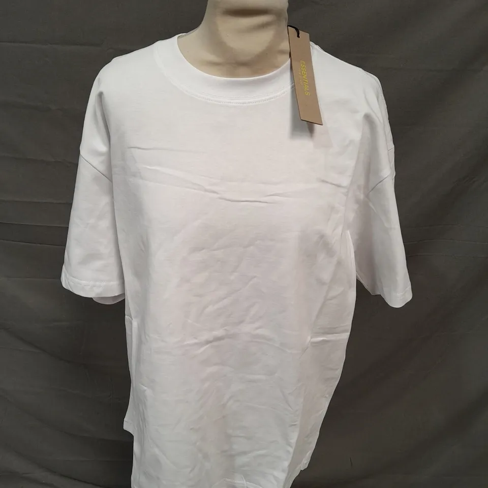 ESSENTAILS BASIC OVERSIZED T-SHIRT - SMALL