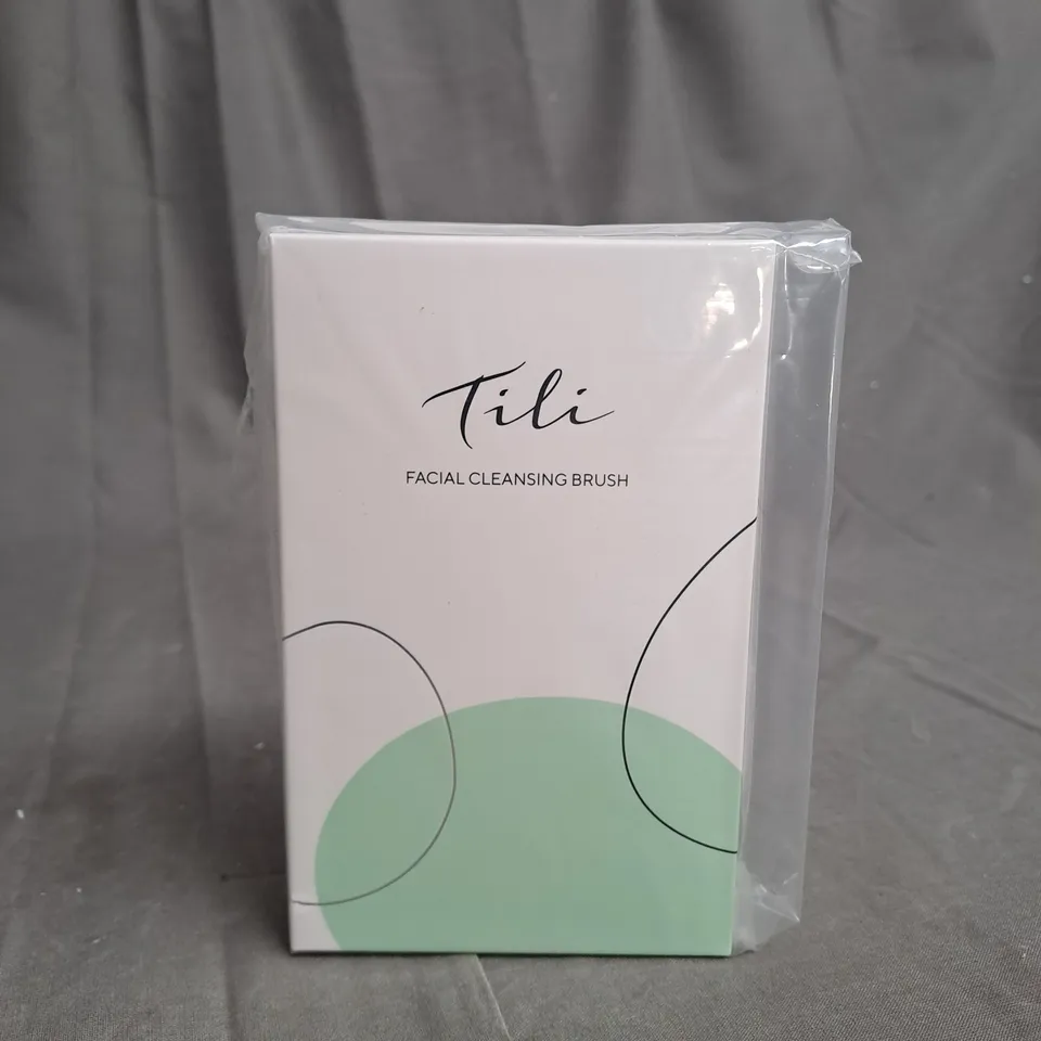 BOXED AND SEALED TILI RECHARGEABLE VARIABLE SPEED SILICONE FACIAL CLEANSING BRUSH 
