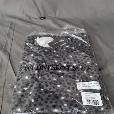 WEDNESDAY'S GIRL LONG SLEEVE SMUDGE SPOT MIDAXI DRESS - SIZE LARGE