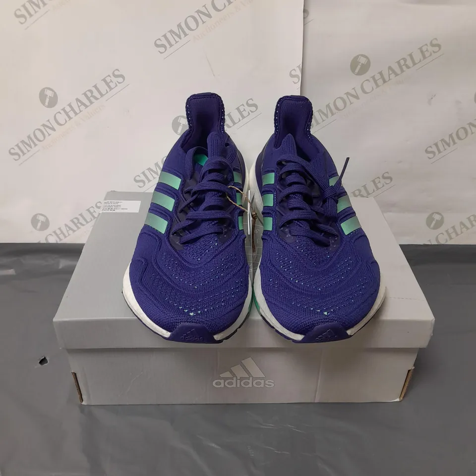 ADIDAS MENS BLUE ULTRABOOST TRAINERS BLUE. SIZE 9.5