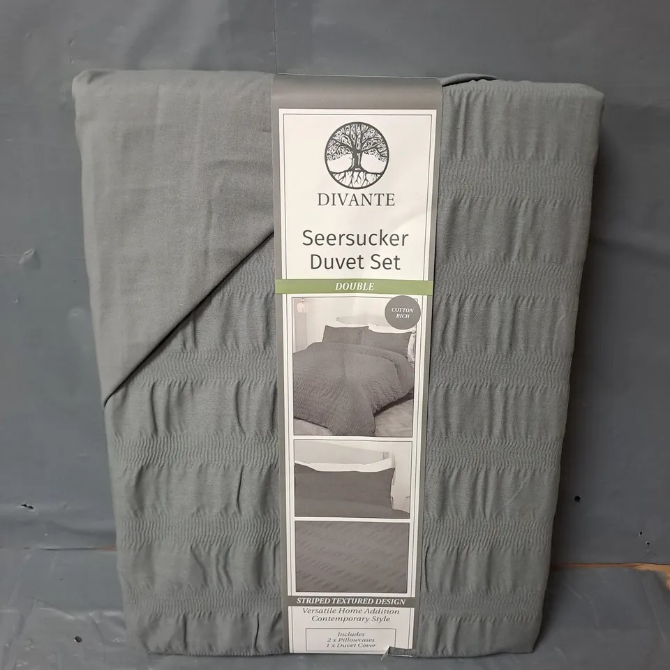 DIVANTE SEERSUCKER DUVET SET IN GREY - DOUBLE