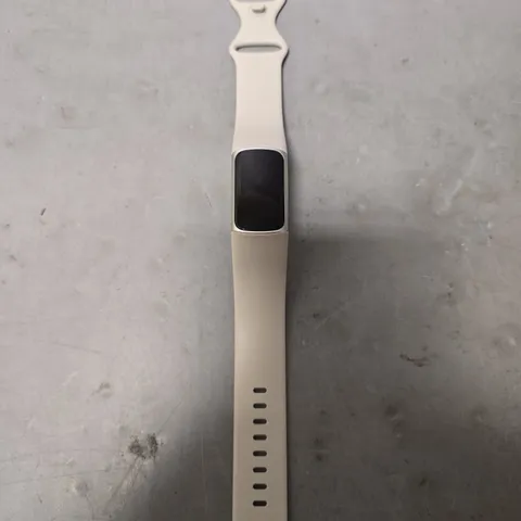 FITBIT FITNESS TRACKER - MODEL UNSPEICIFED