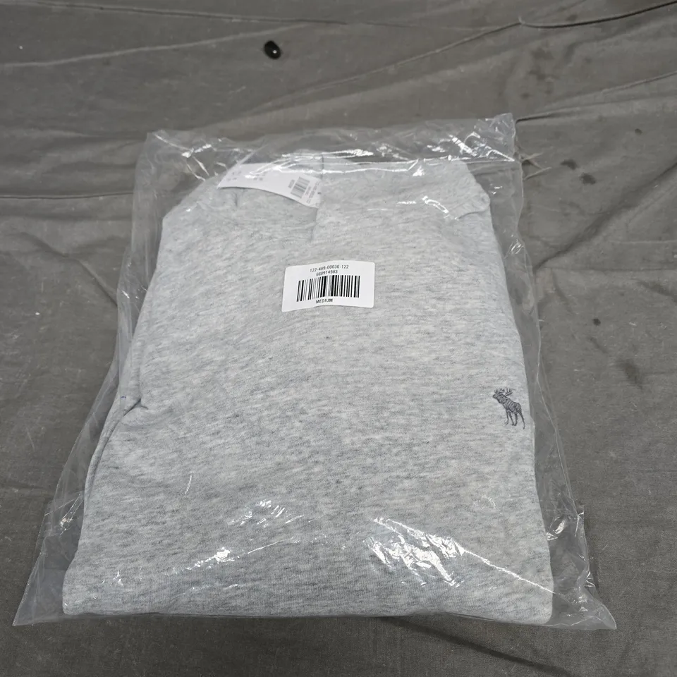 BAGGED ABERCROMBIE AND FITCH LOGO HOODIE - SIZE M