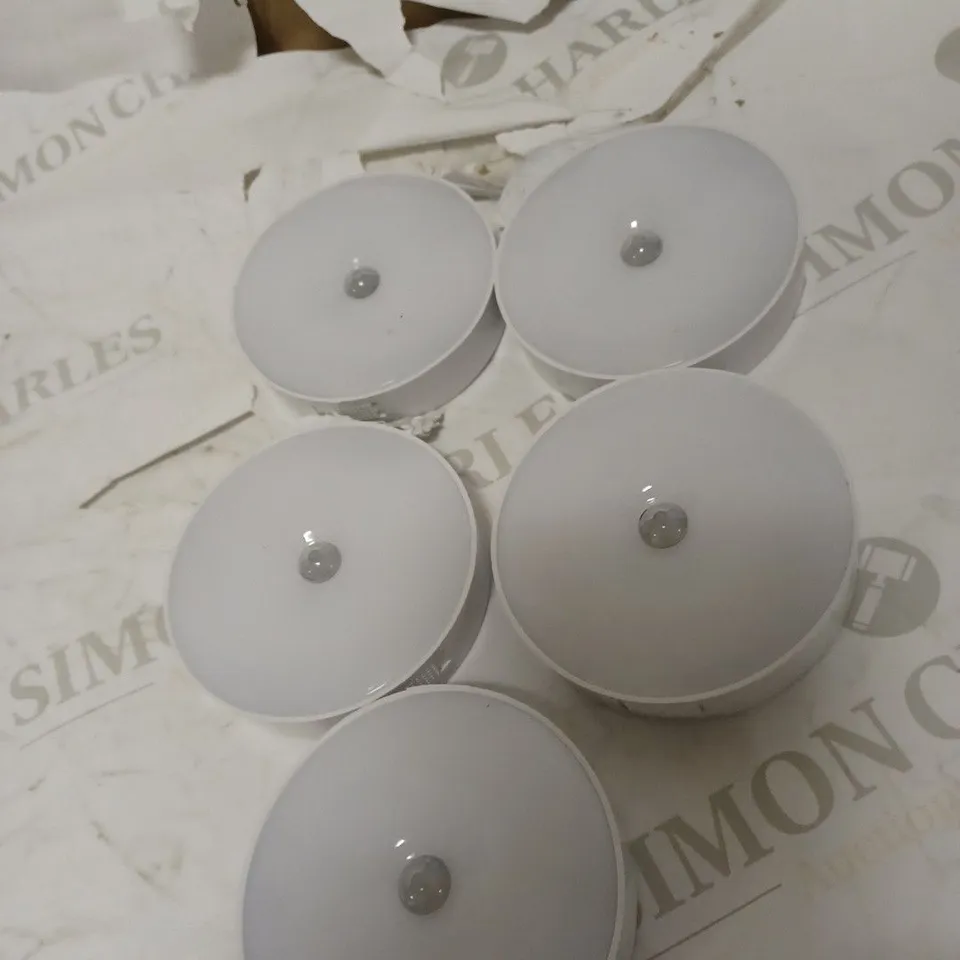 SET OF 5 RECHARGLE LED LIGHTS 