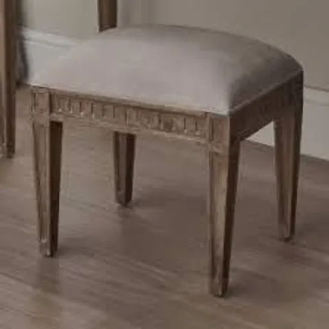 BOXED HOMESDIRECT 365 BELLE NATURAL ANTIQUE FRENCH STYLE STOOL