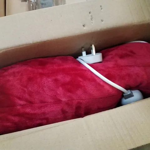 BOXED HEATED THROW - MAROON 