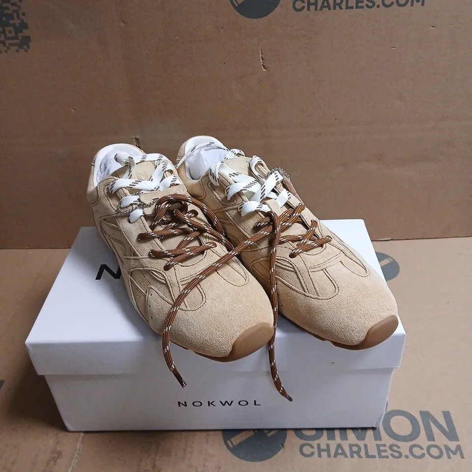 NOKWOL ATLAS BEIGE SUEDE BOXED SIZE 5.5