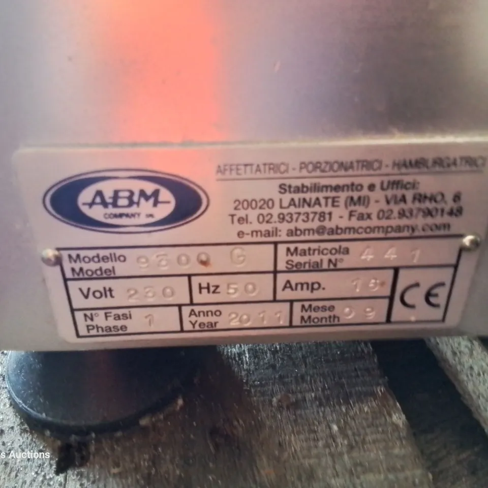 ABM ELECTRIC MEAT SLICER Model 9300