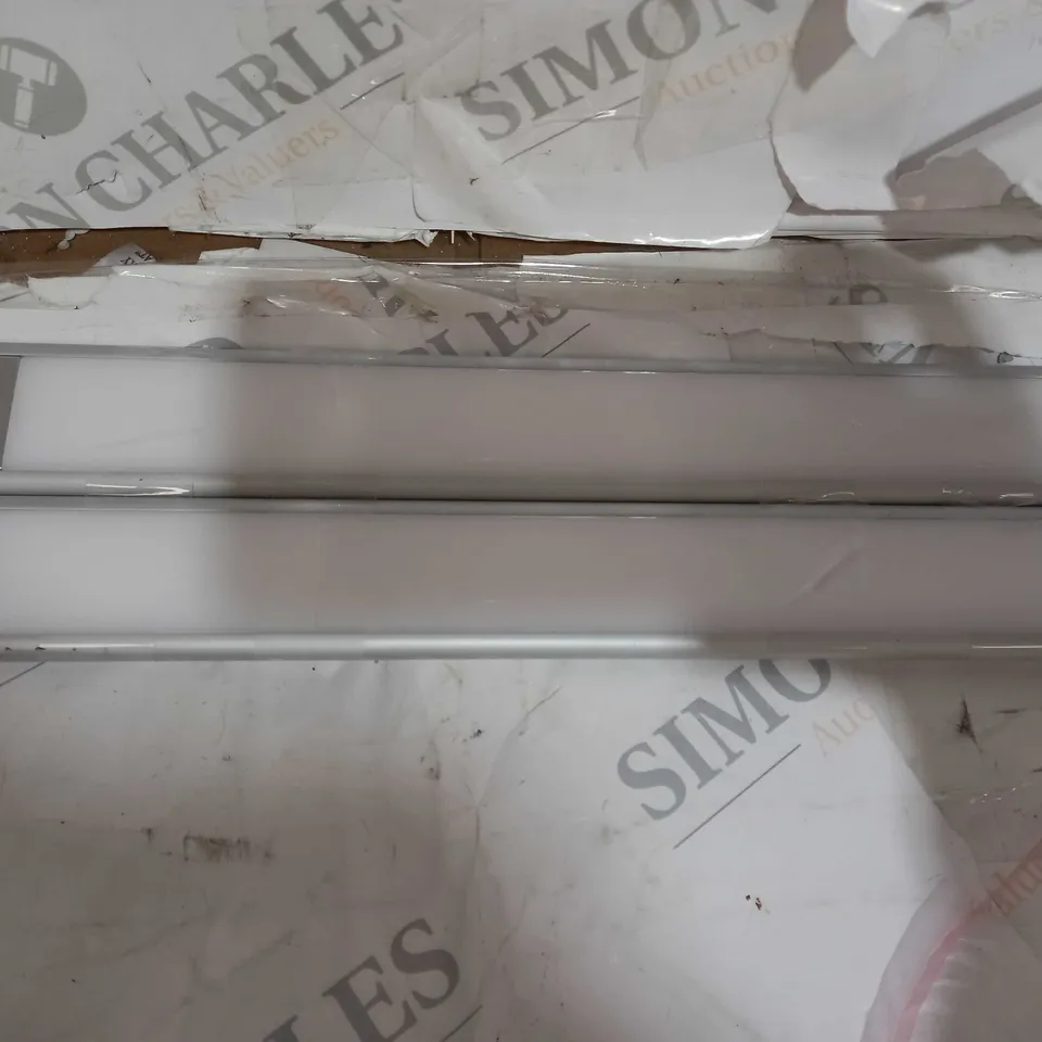 SET OF 2 SFIXX USB RECHARGEABLE MOTION SENSOR LIGHTS