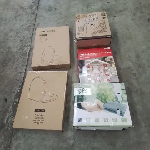PALLET OF ASSORTED HOUSEHOLD GOODS AND PRODUCTS TO INCLUDE; TOILET SEATS, ELECTRIC UNDERBLANKET, CAR BOOSTER SEAT, ADVENT CALENDAR, BOXED FURNITURE ETC