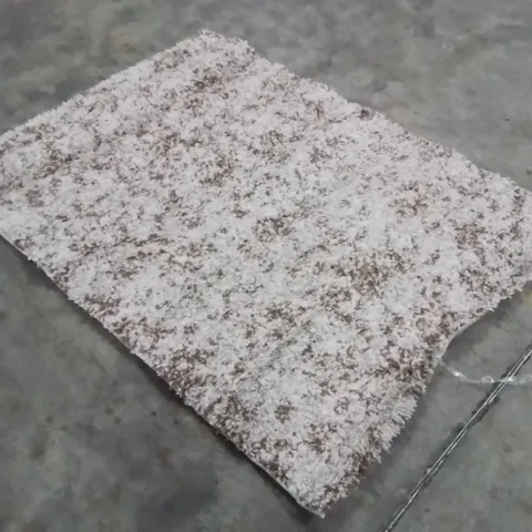 QUALITY DESIGNER AREA RUG - APPROXIMATELY 170X120CM