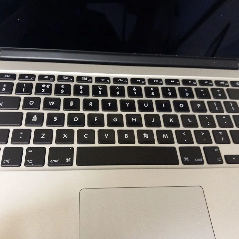 APPLE MACBOOK PRO (A1398 MID 2014)