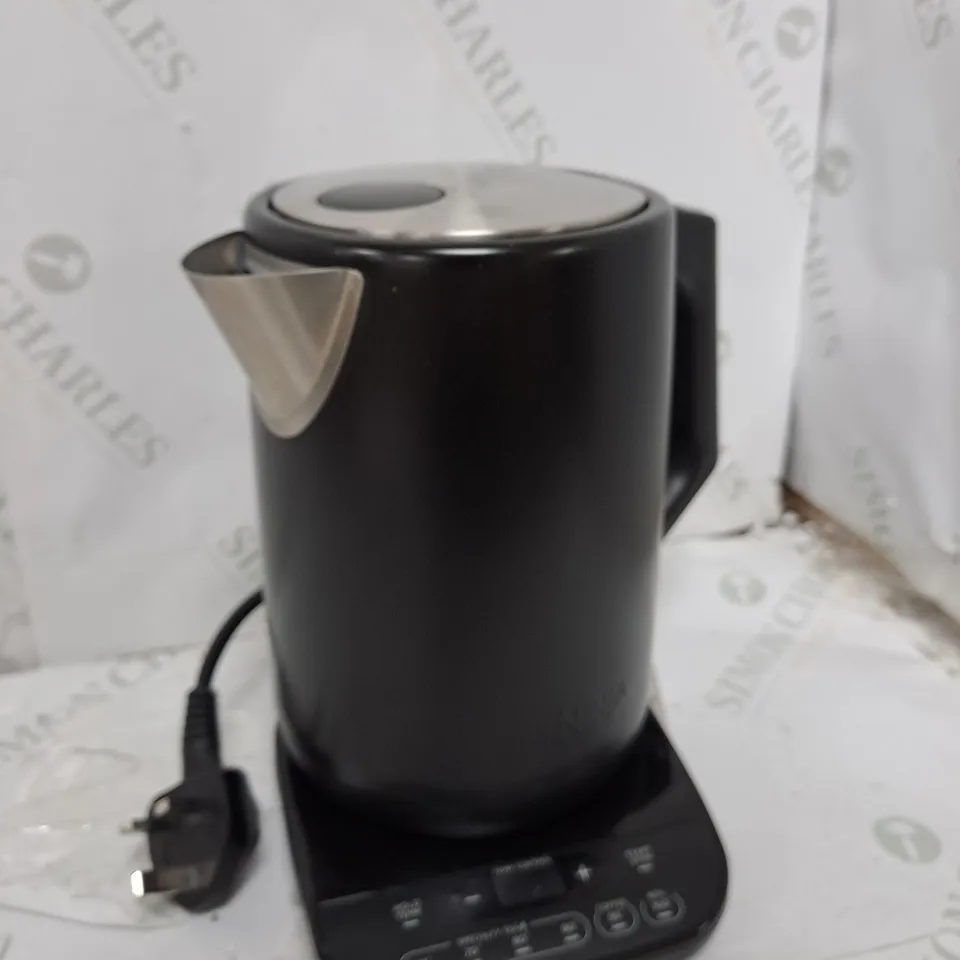NINJA PERFECT TEMPERATURE KETTLE KT200UK