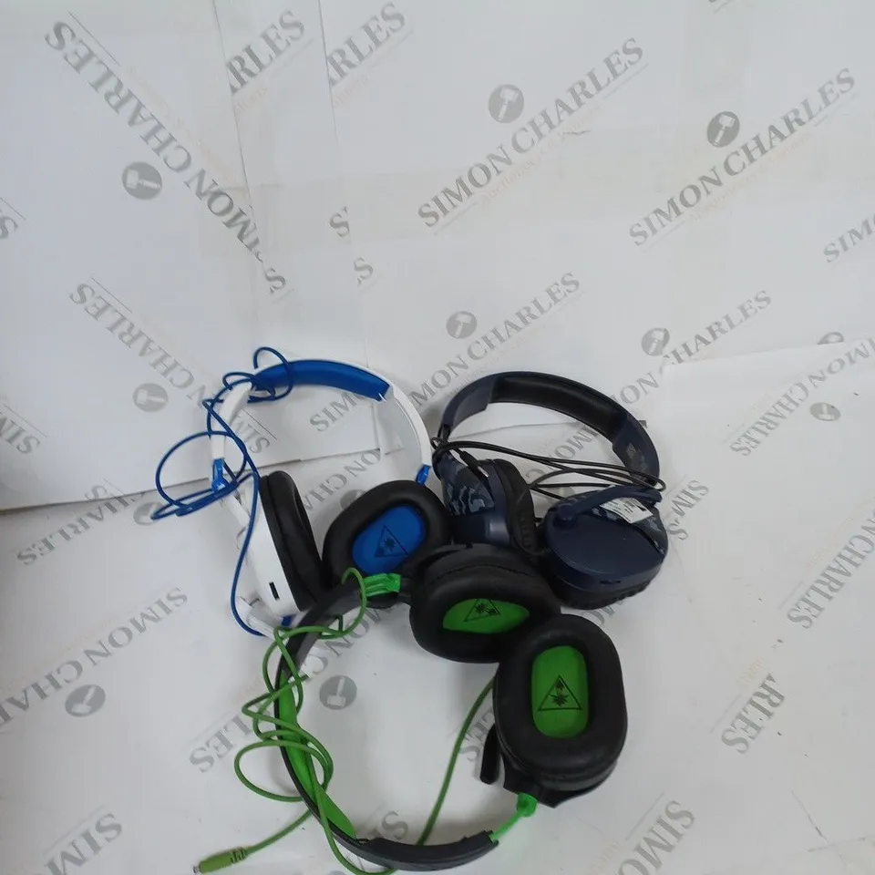 BOX OF APPROXIMATELY 10 TURTLE BEACH GAMING HEADSETS