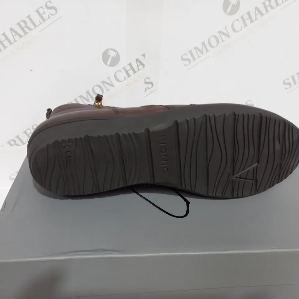 VIONIC LOIS BROWN ANKLE BOOTS - UK SIZE 6