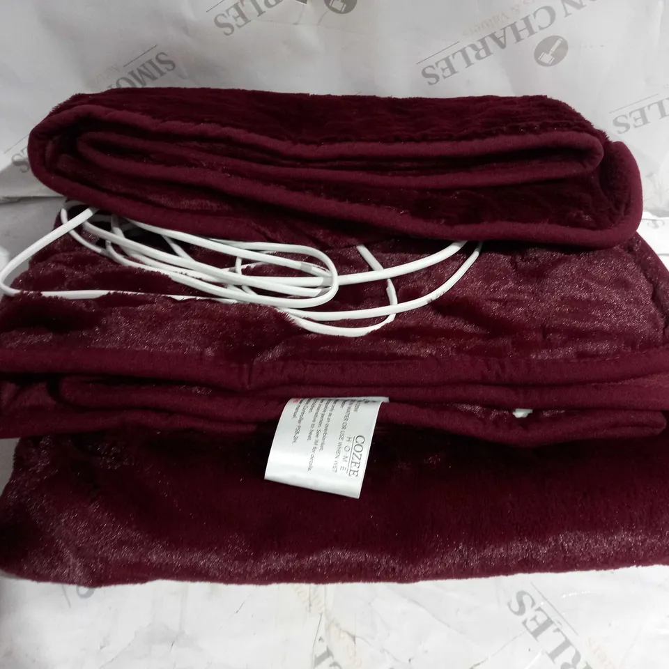 COZEE HOME VELVETSOFT HEATED THROW IN SHIRAZ WINE 