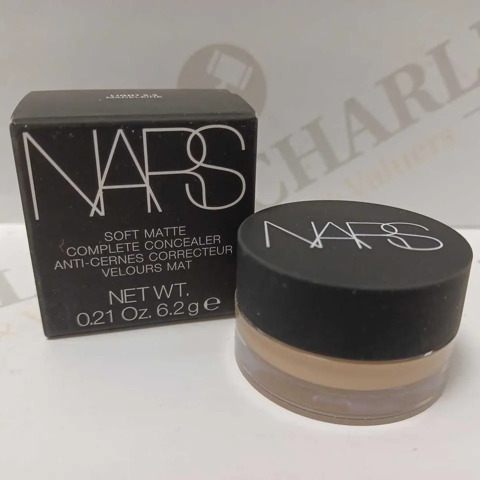 NARS SOFT MATTE COMPLETE CONCEALER - LIGHT 2.3 MADALEINE 