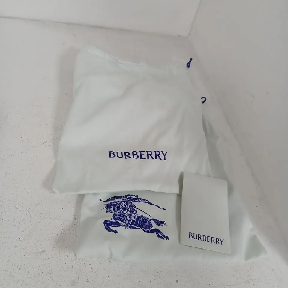 BURBERRY GOLD MESH BALLET FLATS (LUREX) – UK 2 (EU 35), LEATHER SOLE