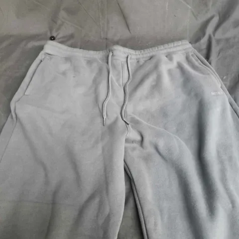HOLLISTER GREY SWEATPANTS - XXL
