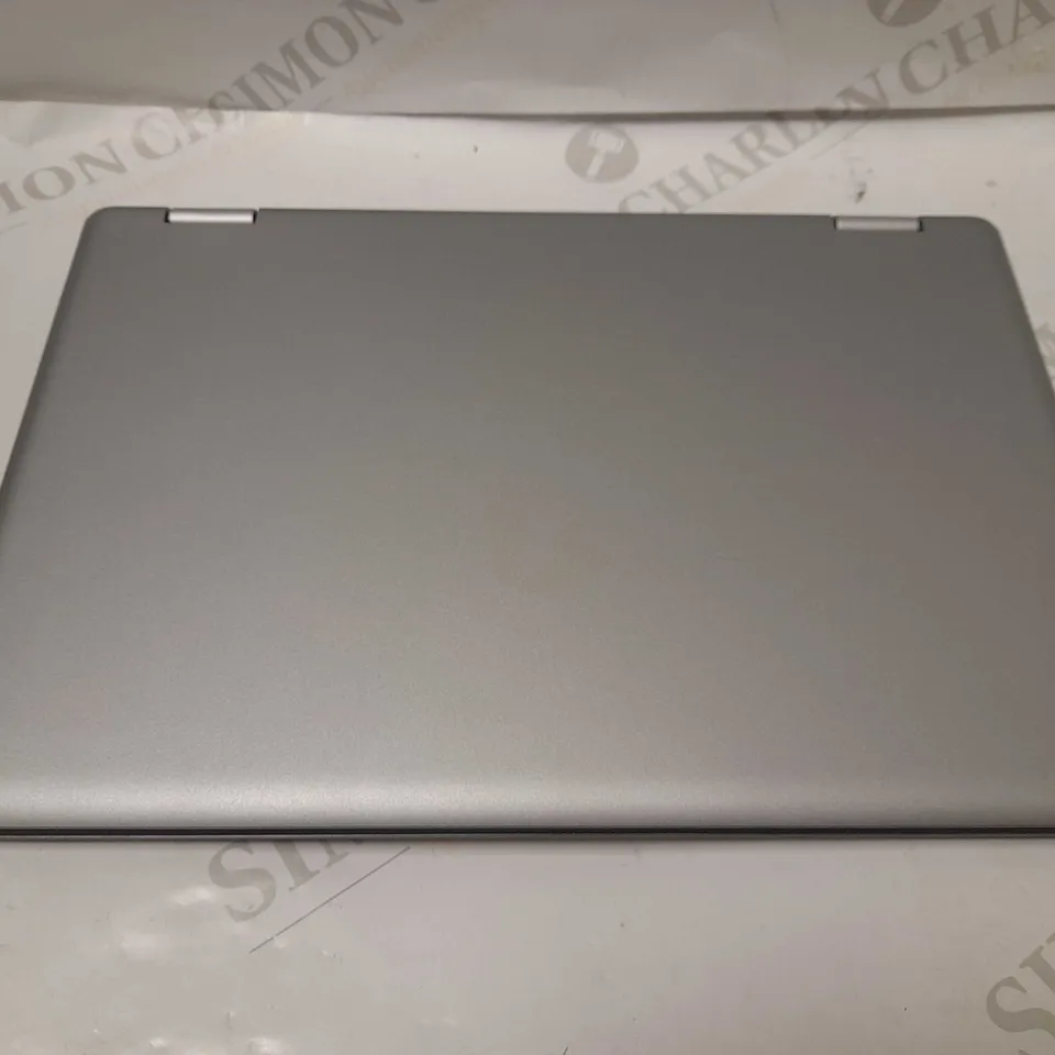 IOTA CONVERTIBLE HD TABLET LAPTOP - FRENCH LAYOUT