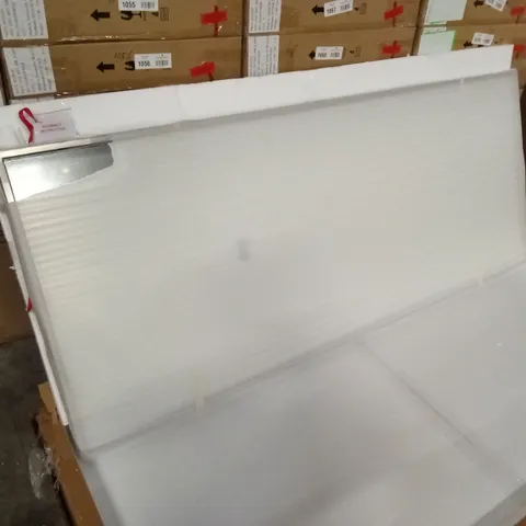 BRAND NEW BOXED METAL FRAMED FLOOR MIRROR (1 BOX)