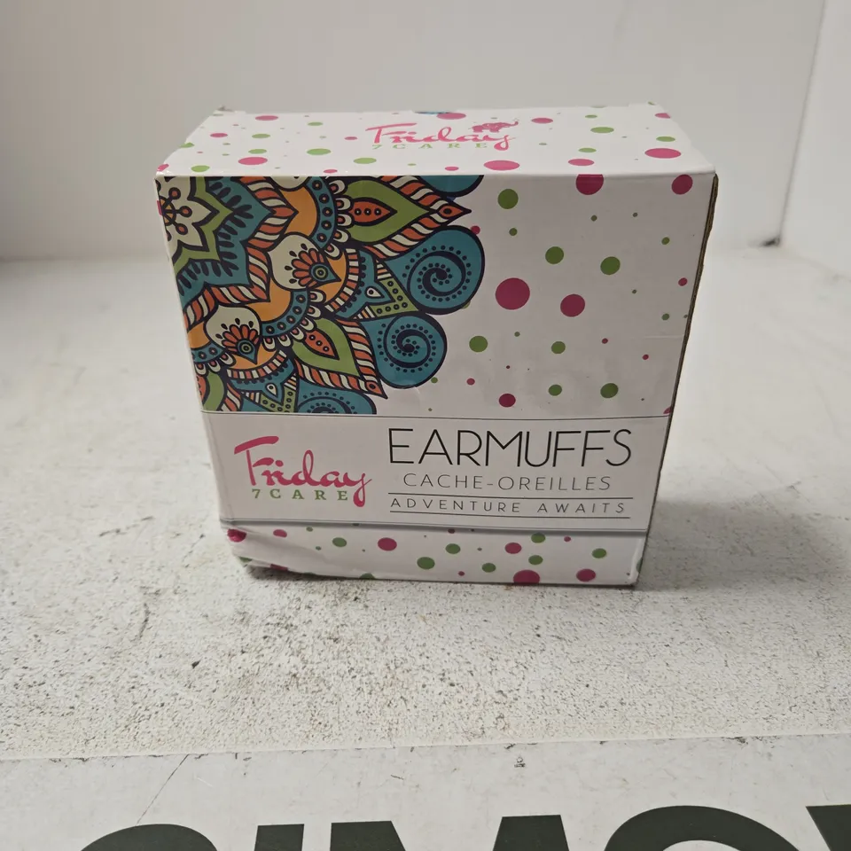 FRIDAY'S EAR MUFFS – KIDS' COLOURFUL PATTERN