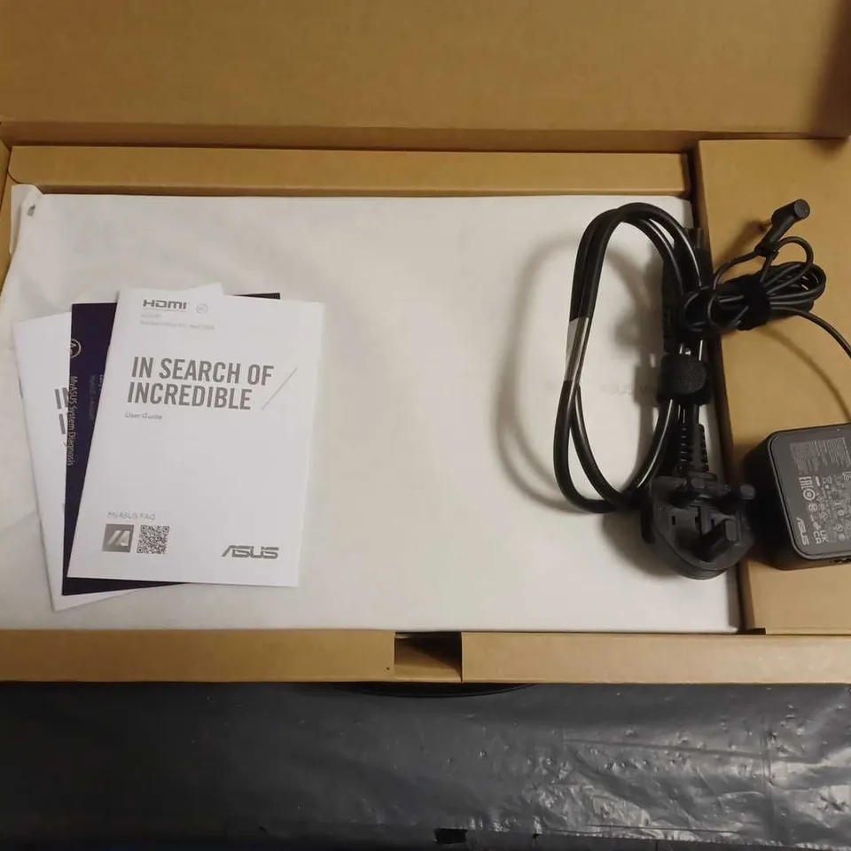 BOXED ASUS VIVOBOOK INTEL I3-1215U 512 SSD LAPTOP