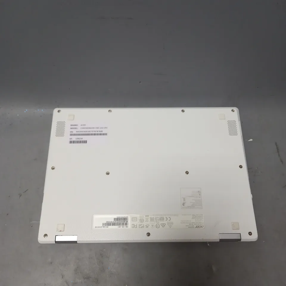 ACER CHROMEBOOK 11 CB3-132-C91 LAPTOP IN WHITE
