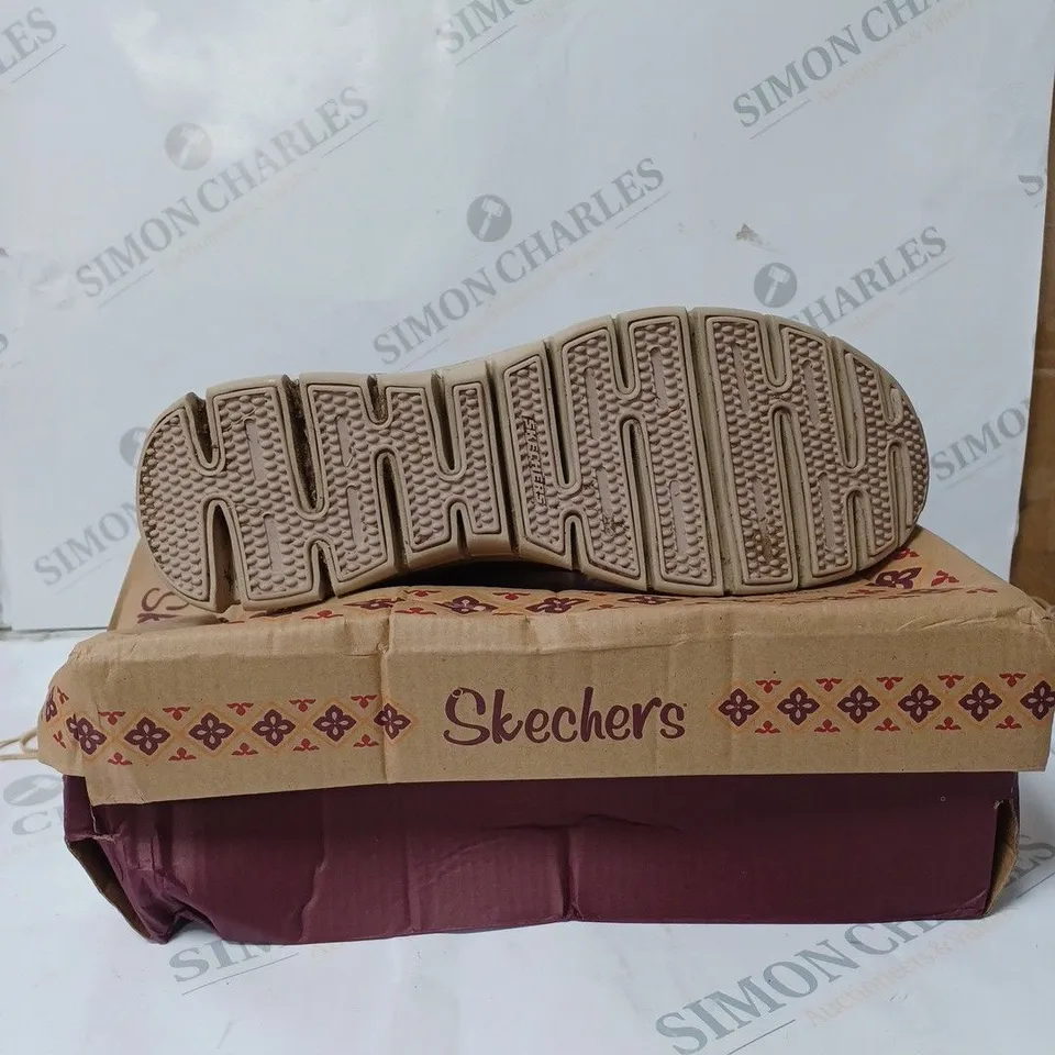 SKECHER BROWN WARM BOOT SIZE 8