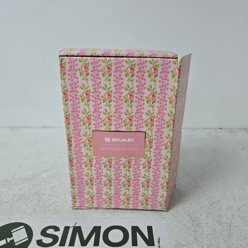 STANLEY QUENCHER H2.0 TUMBLER – PINK FLORAL (LOVESHACK FANCY) – BOXED