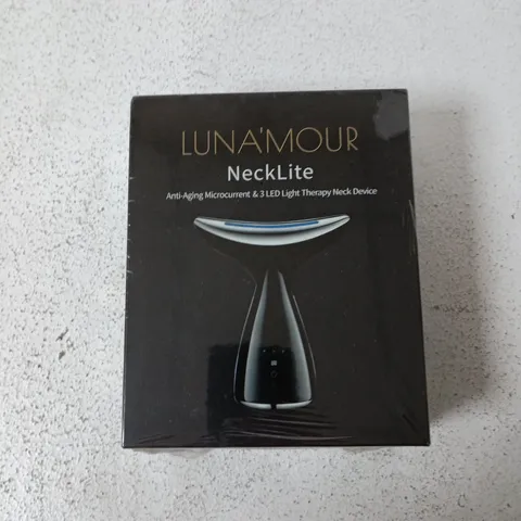 LUNA'MOUR NECKLITE – ANTI-AGEING MICROCURRENT & 3 LED NECK DEVICE