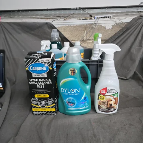 APPROXIMATELY 10 ITEMS INCLUDING CARBONA PRO CARE DYLON SPORT DETERGENT AND GET OF OUT DOOR PET CLEANER PLUS VARIOUS CLEANING PRODUCTS .