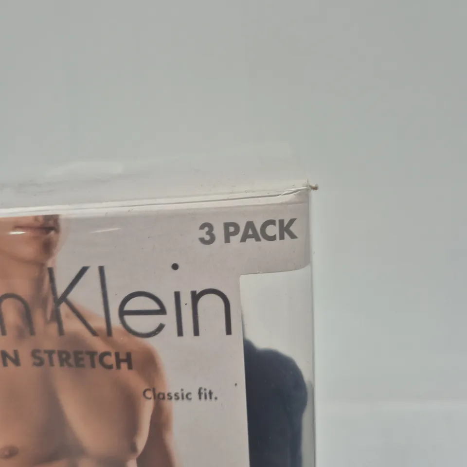 CALVIN KLEIN COTTON STRETCH BOXER BRIEFS – 2 PACK, SIZE M