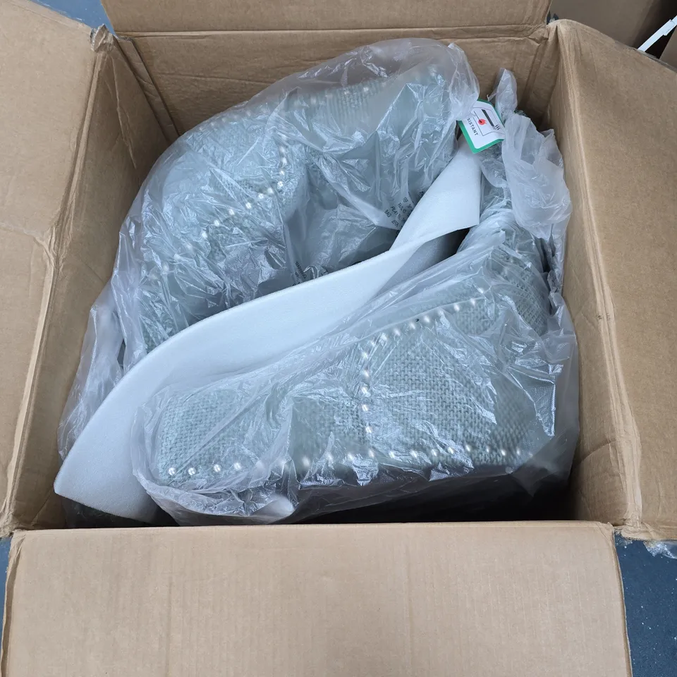 WARWICK CHUNKY WEAVE DINING CHAIR IN GREEN/BLACK - COLLECTION ONLY