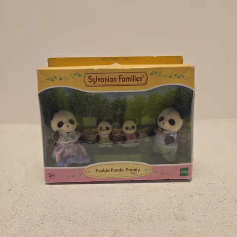 SYLVANIAN FAMILIES POOKIE PANDA FAMILY 