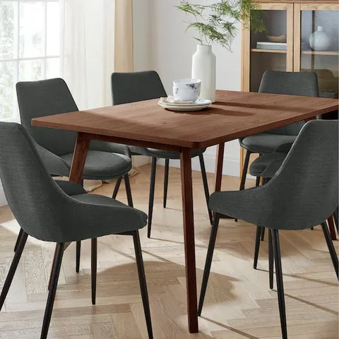 BOXED OSLO DINING TABLE IN WALNUT