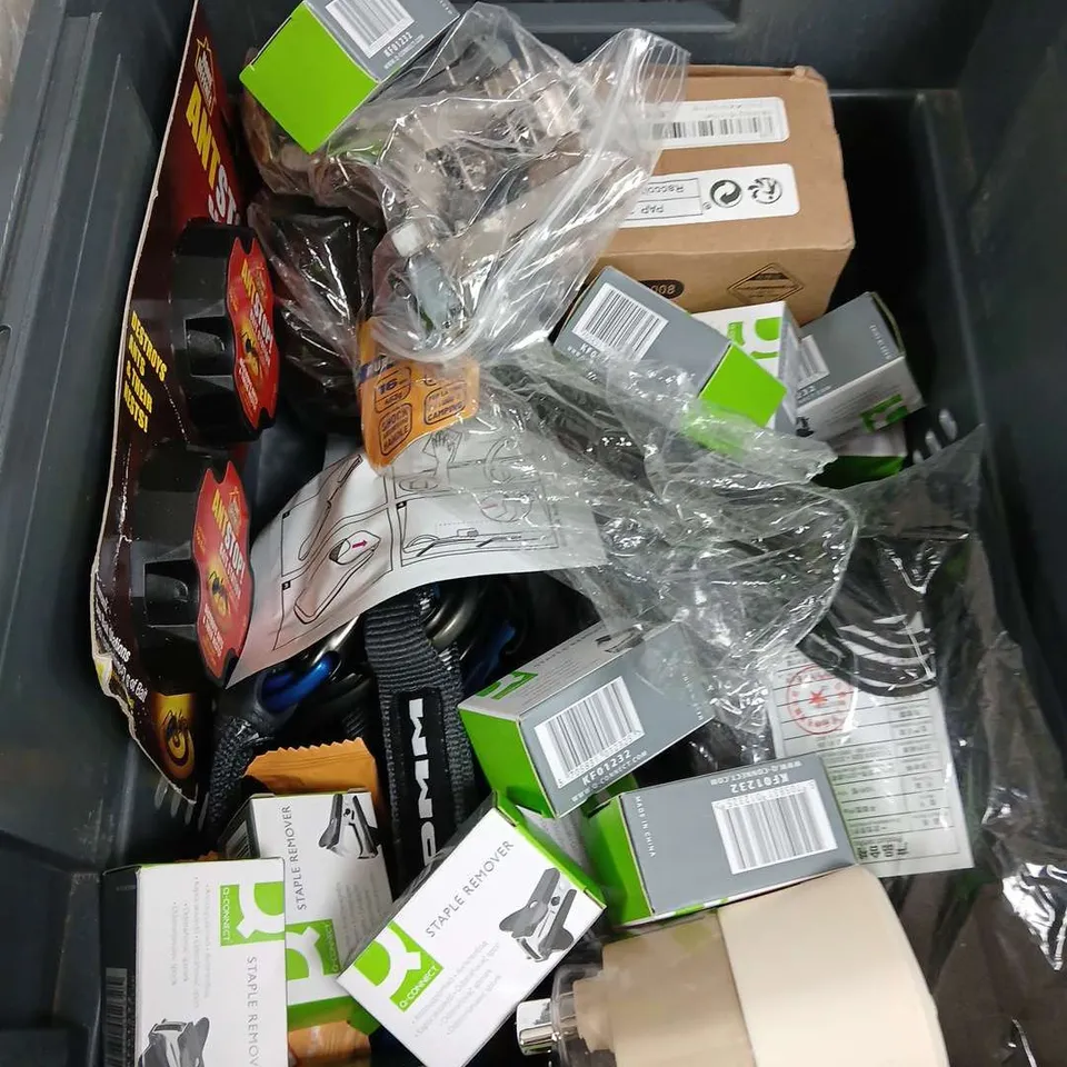 TOTE OF APPROXIMATELY 15 HOUSEHOLD ITEMS TO INCLUDE - HIGH VISIBILITY WHEELIE BIN STICKERS - PACIFIER CLIPS - OSCILATING SAW BLADES