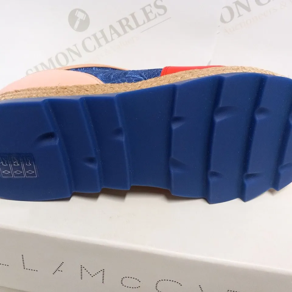 BOXED PAIR OF STELLA MCCARTNEY SPORTS SHOE SIZE 35