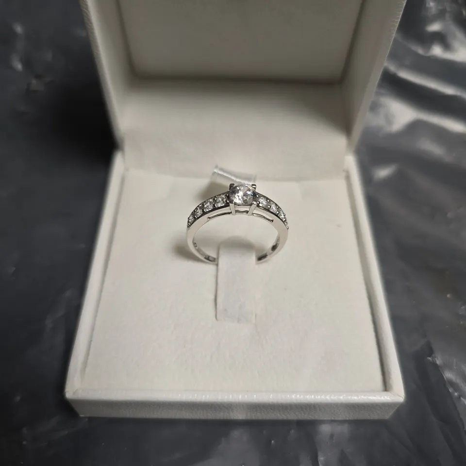 IVY GEMS DIAMOND RING WITH PAVÉ-SET BAND – BOXED