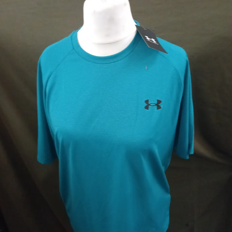 UNDER ARMOUR LOGO T-SHIRT SIZE M