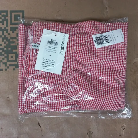 BAGGED ONLY ONLCELLE LIFE SMOCK SKIRT CS JRS IN RED/WHITE SIZE MEDIUM