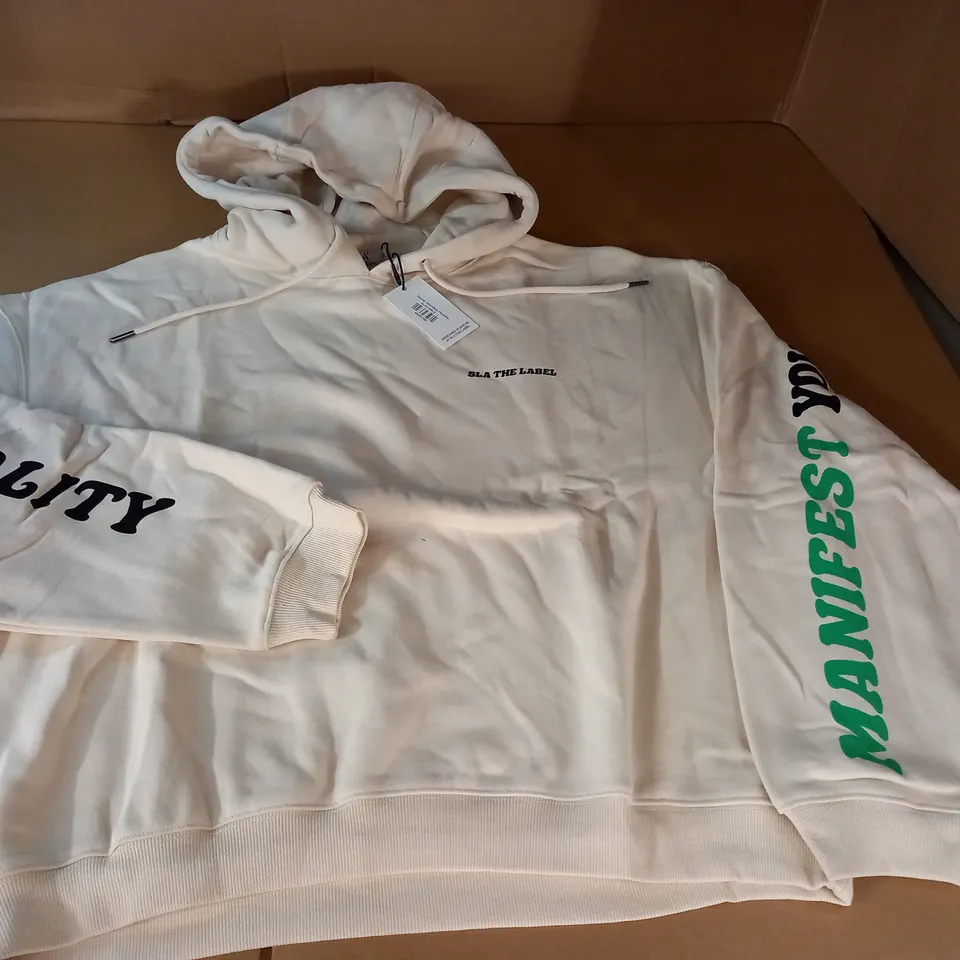 SLA THE LABEL MANIFEST HOODIE IN STONE - L