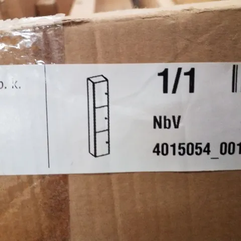 BOXED BATHROOM COLUMN - GREY