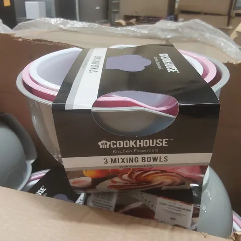PALLET TO CONTAINING A VERY LARGE QUANTITY OF COOKHOUSE 3PCS MIXING BOWL SETS