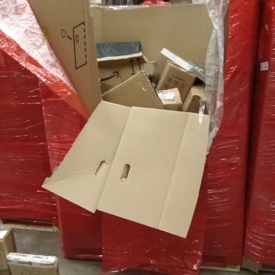 PALLET OF ASSORTED HOUSEHOLD GOODS AND PRODUCTS TO INCLUDE; SIDE TABLE, BABY PLAYPEN, BABY CAR SEAT, STEAM CLEANER ETC