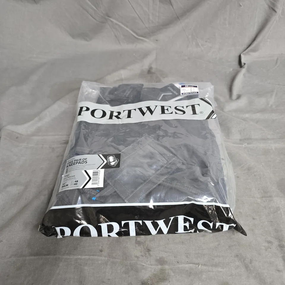 PORTWEST WX3 TROUSERS IN METAL GREY WITH KNEEPADS SIZE 32" SHORT