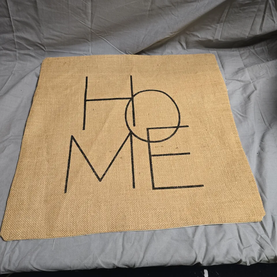 5 X SET OF 4 OCEAN HOME CUSHION COVER – 50 X 50 CM – BEIGE BURLAP WITH 'HOME' GRAPHIC AND LOVE GRAPHIC 